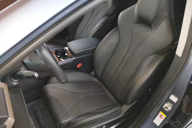 Used XPeng P5 2022 460P Left Front Seat