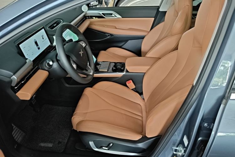 Used XPeng P5 2022 550E Left Front Seat