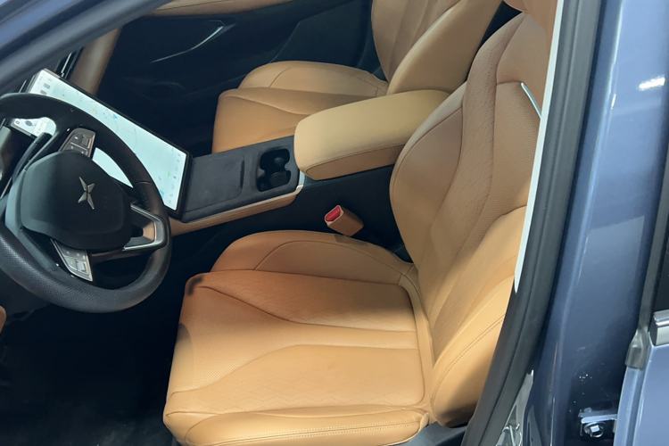 Used XPeng P5 2022 550E Left Front Seat
