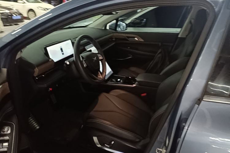 Used XPeng P5 2022 550E Left Front Seat