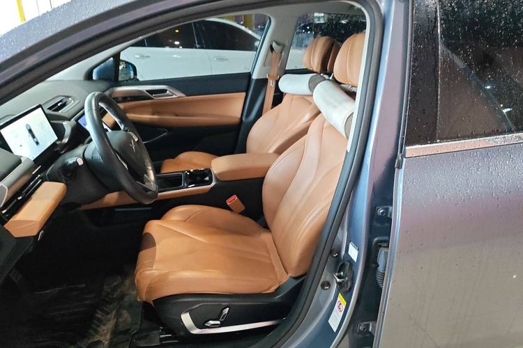Used XPeng P5 2022 550E Left Front Seat