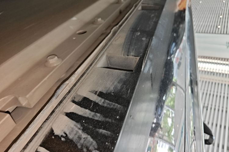 Used XPeng P5 2022 550E Left Side Sill