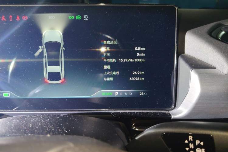 Used XPeng P5 2022 550E Odometer Close Up