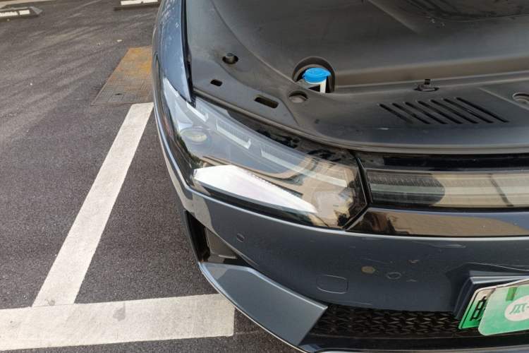 Used XPeng P5 2022 460E+ Right Front Headlight