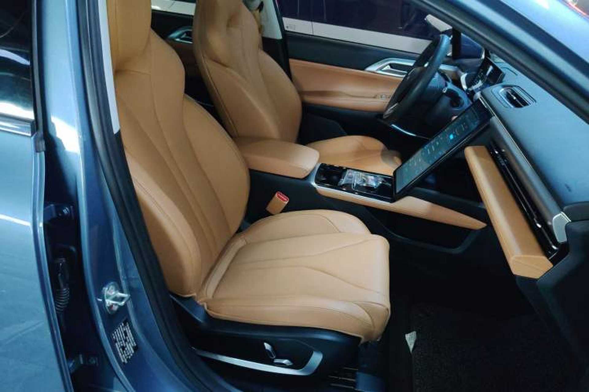Used XPeng P5 2022 550E Right Front Seat