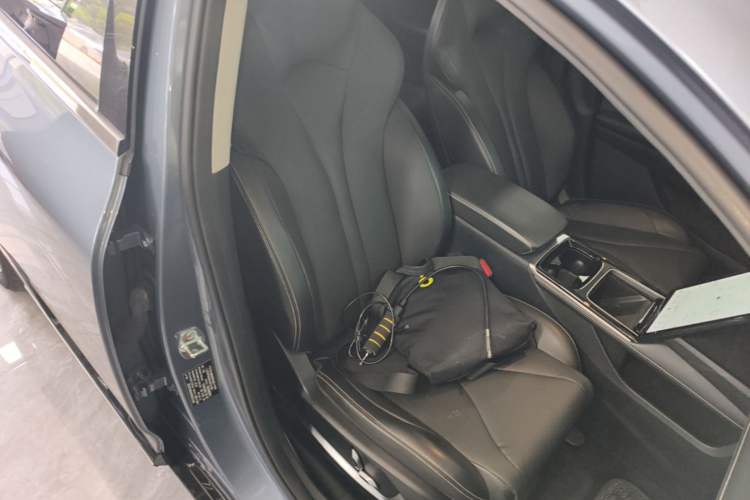 Used XPeng P5 2022 460E+ Right Front Seat