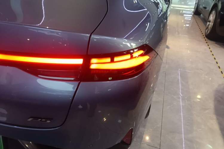 Used XPeng P5 2022 600P Right Rear Taillight