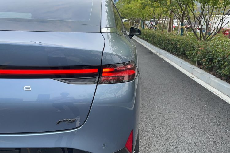 Used XPeng P5 2022 460E+ Right Rear Taillight