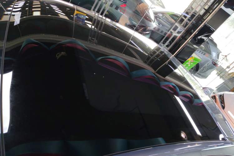 Used XPeng P5 2022 550E Roof