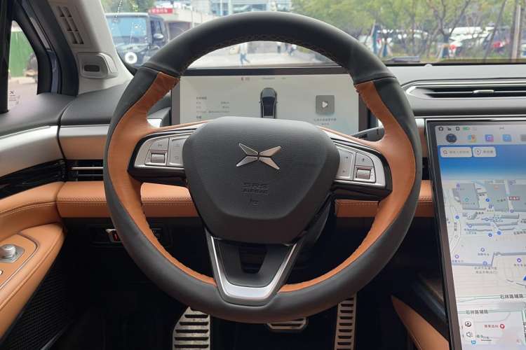 Used XPeng P5 2022 460E+ Steering Wheel