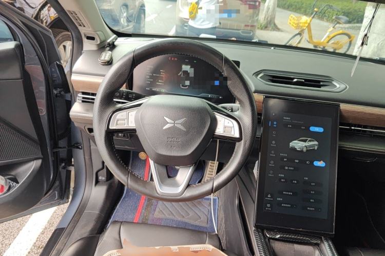 Used XPeng P5 2022 460E+ Steering Wheel