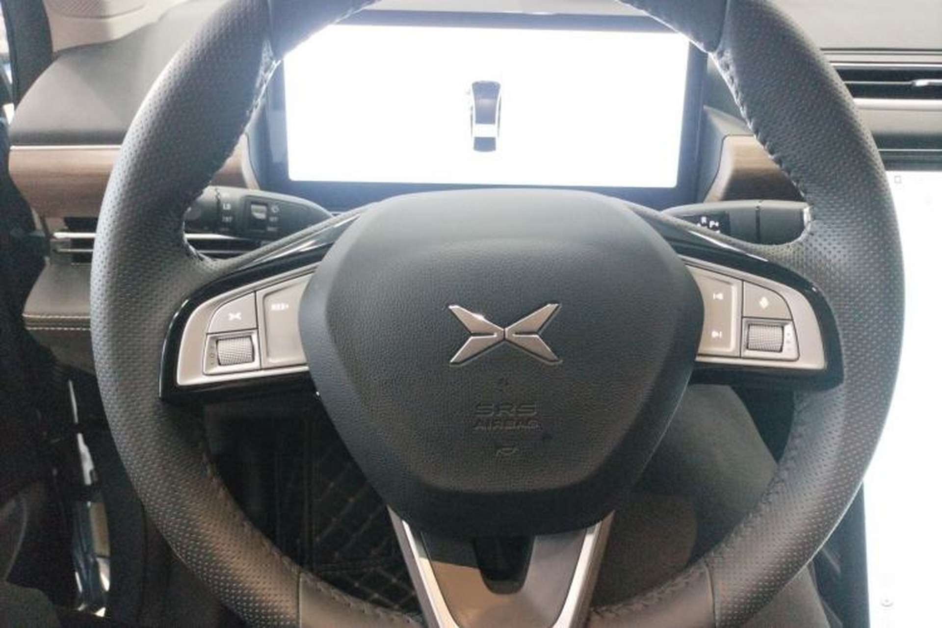 Used XPeng P5 2022 460E+ Steering Wheel
