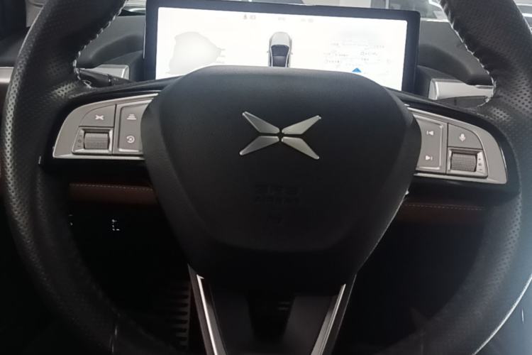 Used XPeng P5 2022 550E Steering Wheel
