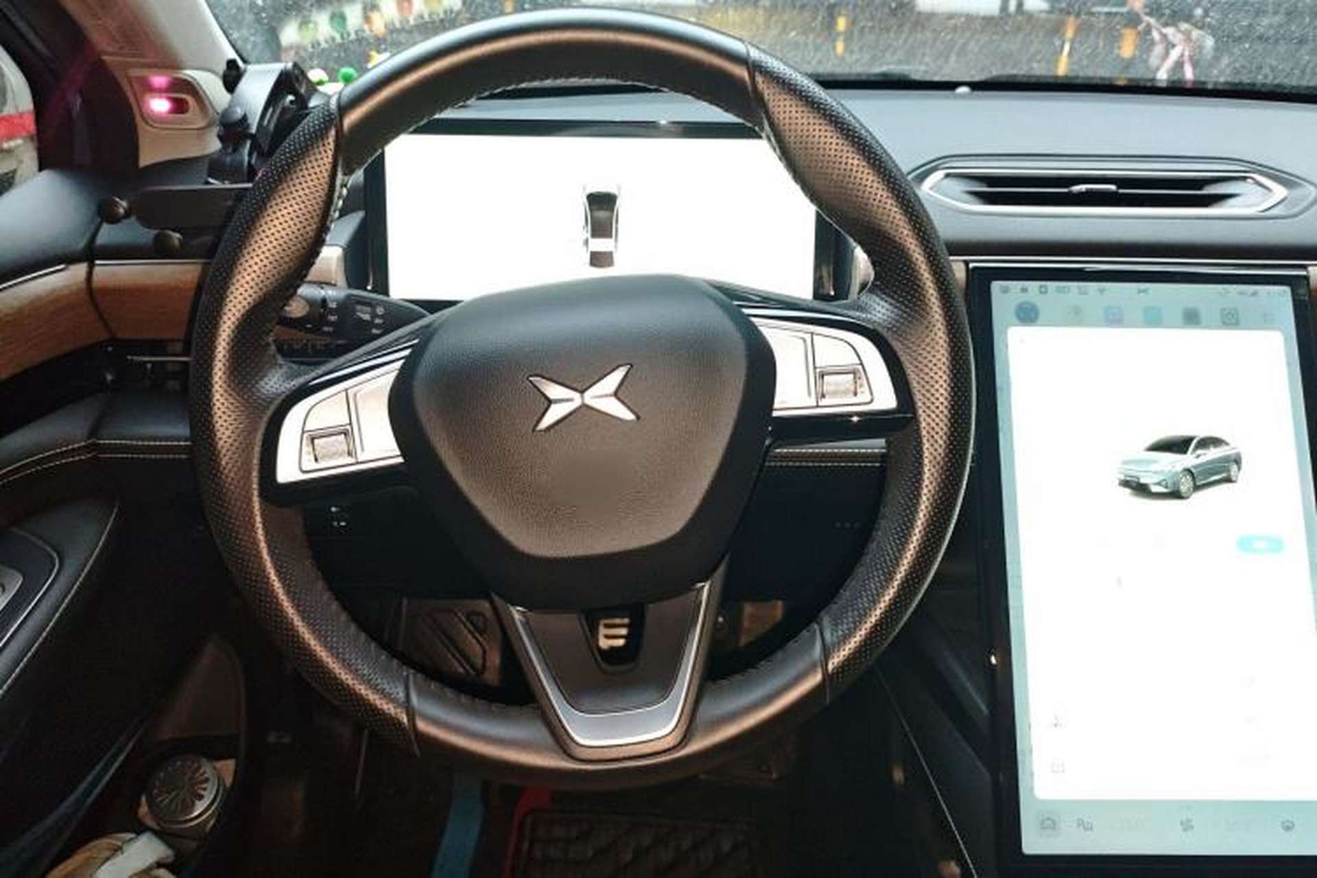 Used XPeng P5 2022 460E+ Steering Wheel