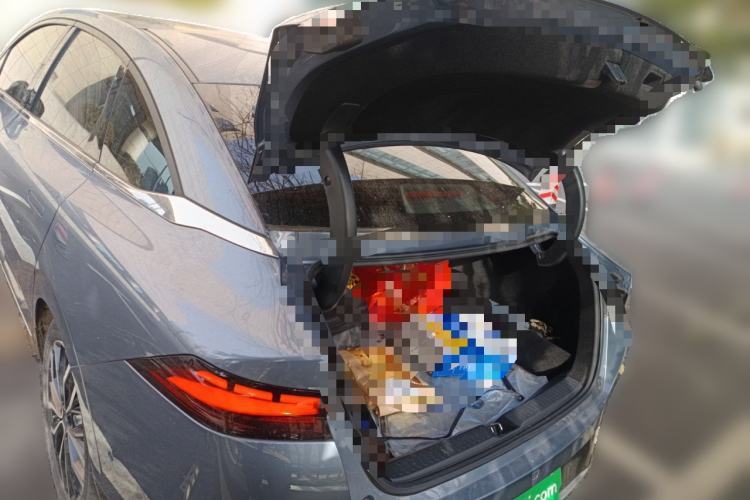 Used XPeng P5 2022 460E+ Trunk