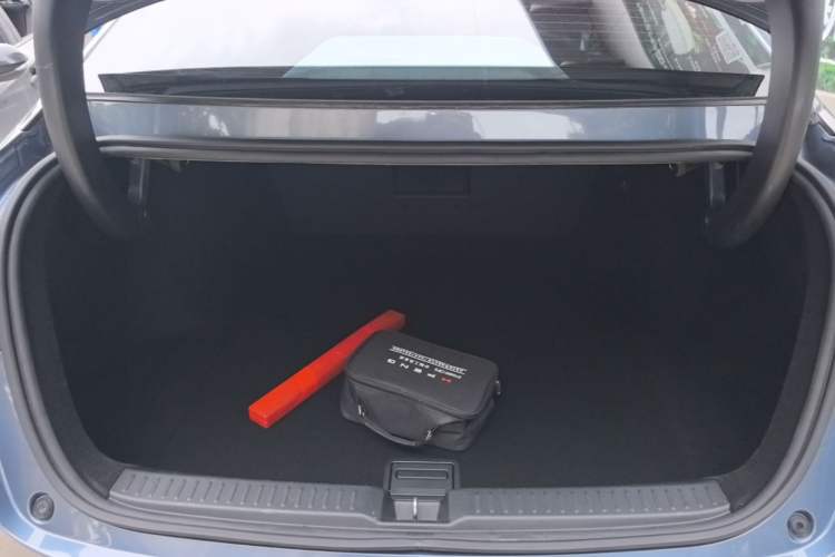 Used XPeng P5 2022 460E+ Trunk