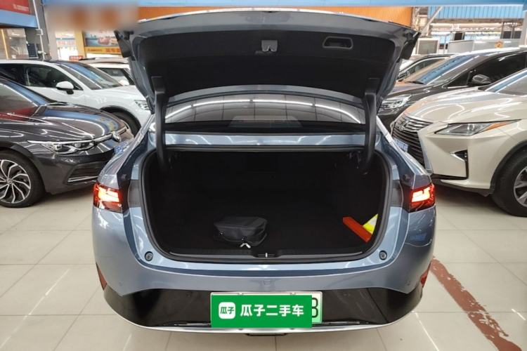 Used XPeng P5 2022 550P Trunk