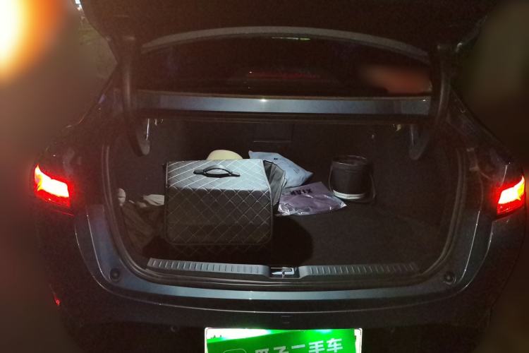Used XPeng P5 2022 550E Trunk
