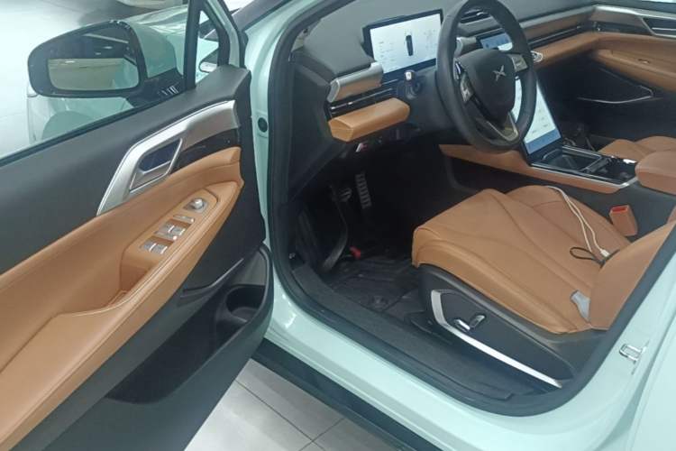Used XPeng P5 2022 460E+ Driver Seat