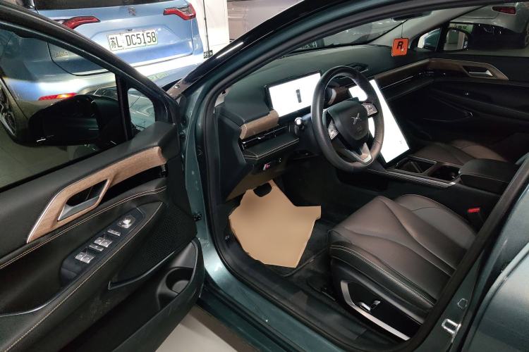 Used XPeng P5 2022 550P Driver Seat