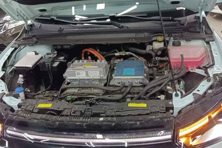 Used XPeng P5 2022 550E Engine Bay