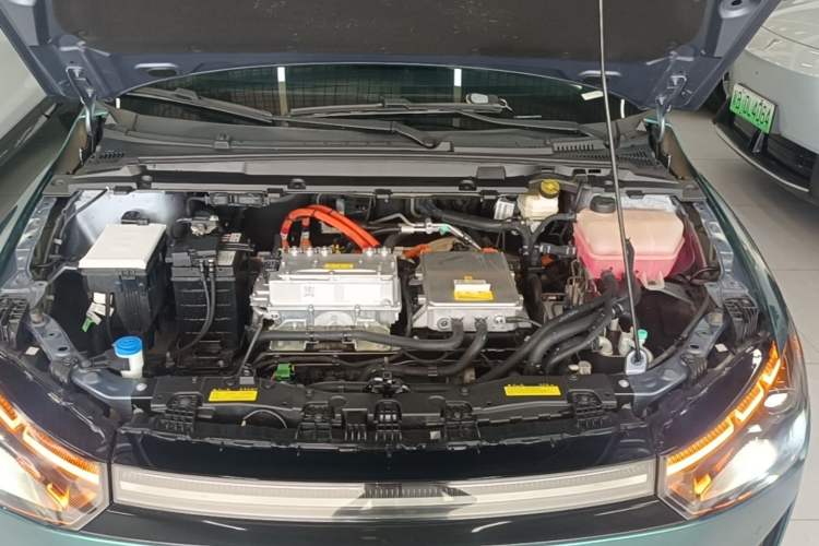 Used XPeng P5 2022 550E Engine Bay