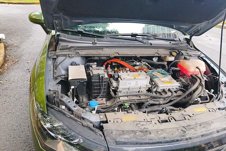 Used XPeng P5 2022 460E+ Engine Bay Right