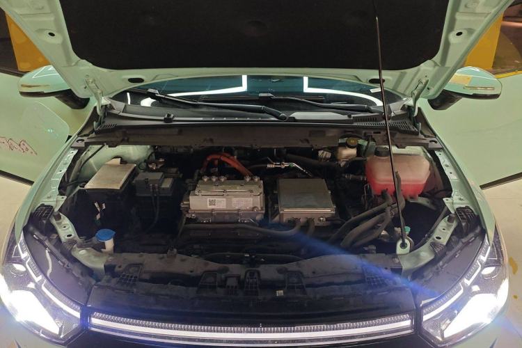 Used XPeng P5 2022 550E Engine Bay