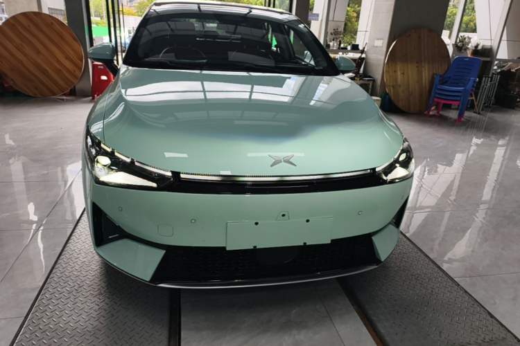 Used XPeng P5 2022 550E Front