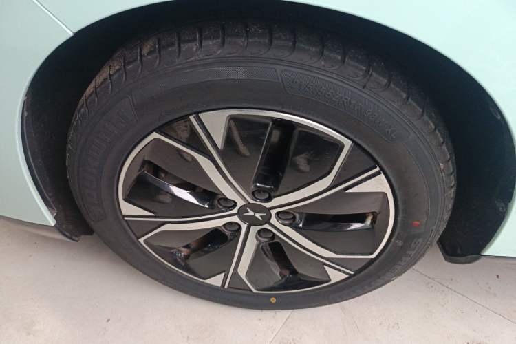 Used XPeng P5 2022 550E Left Front Wheel Hub