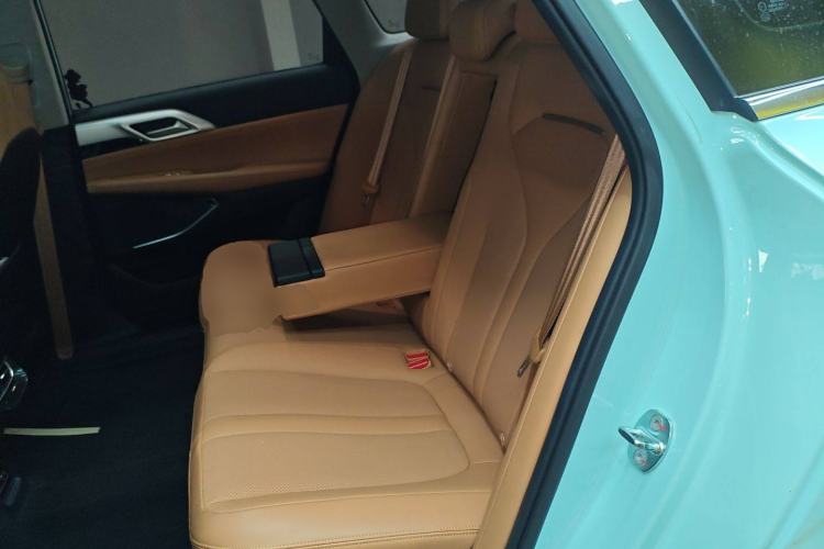 Used XPeng P5 2022 550E Left Rear Seat