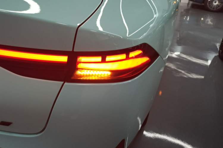 Used XPeng P5 2022 550E Right Rear Taillight