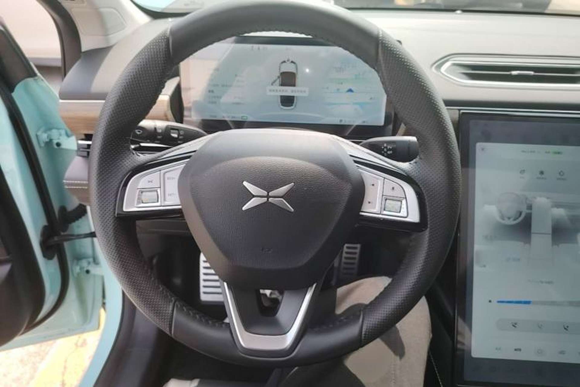 Used XPeng P5 2022 460E+ Steering Wheel
