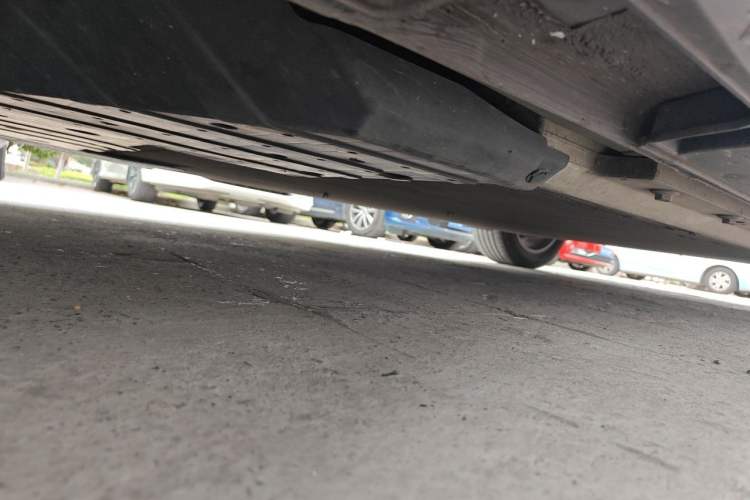 Used XPeng P5 2022 460P Chassis Front Left