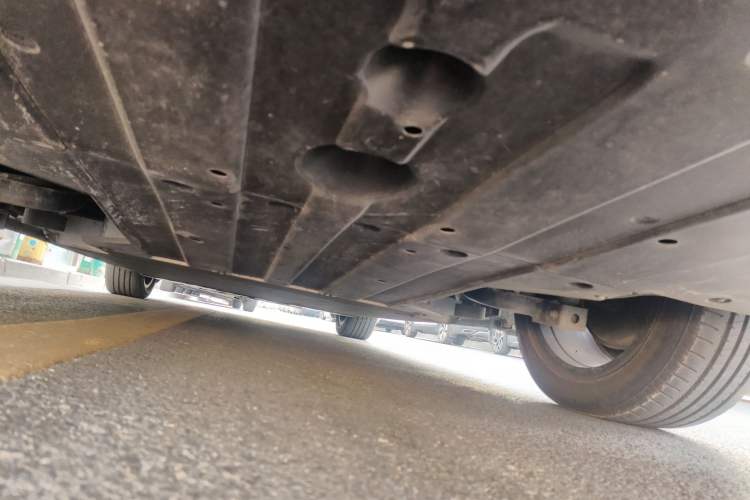 Used XPeng P5 2022 550E Chassis Rear