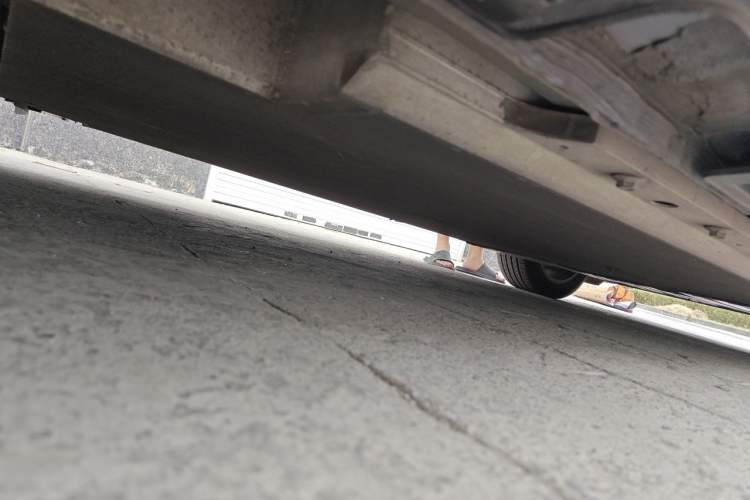 Used XPeng P5 2022 460P Chassis Rear Right