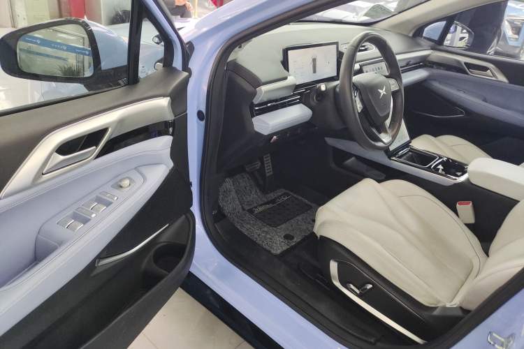 Used XPeng P5 2022 550E Driver Seat