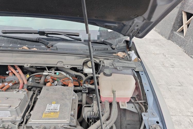 Used XPeng P5 2022 460P Engine Bay Left