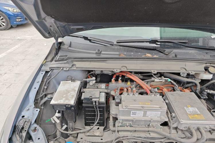 Used XPeng P5 2022 460P Engine Bay Right