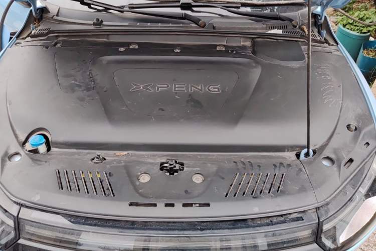 Used XPeng P5 2022 550E Engine Bay
