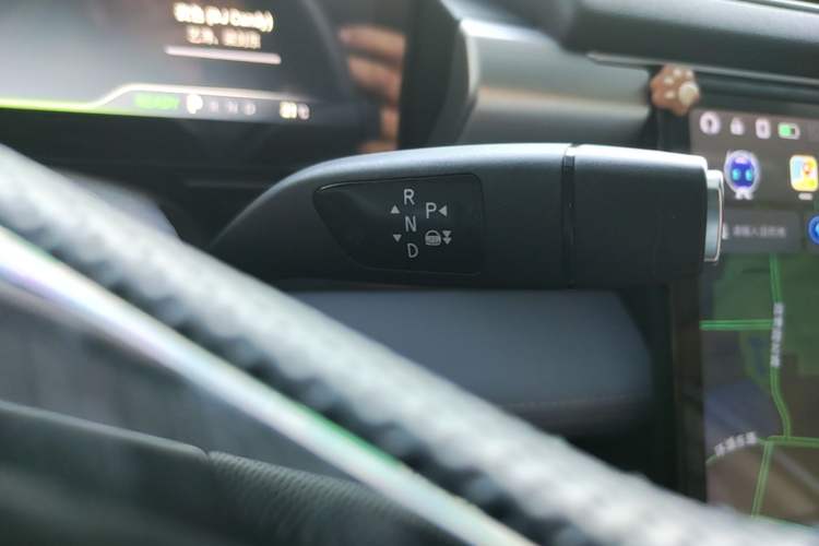 Used XPeng P5 2022 460E Gear Lever