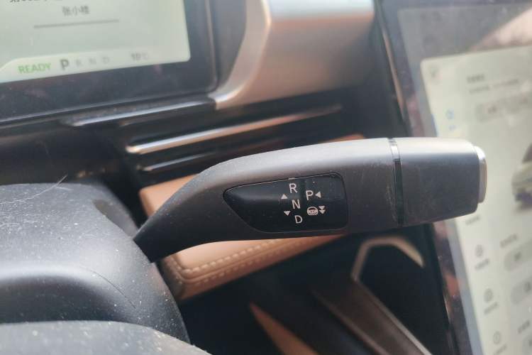 Used XPeng P5 2022 550E Gear Lever