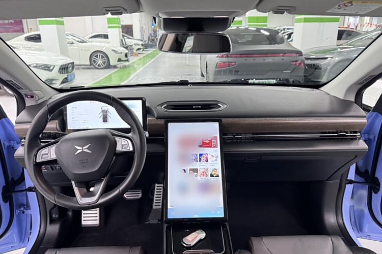 Used XPeng P5 2022 460E+ Interior 11