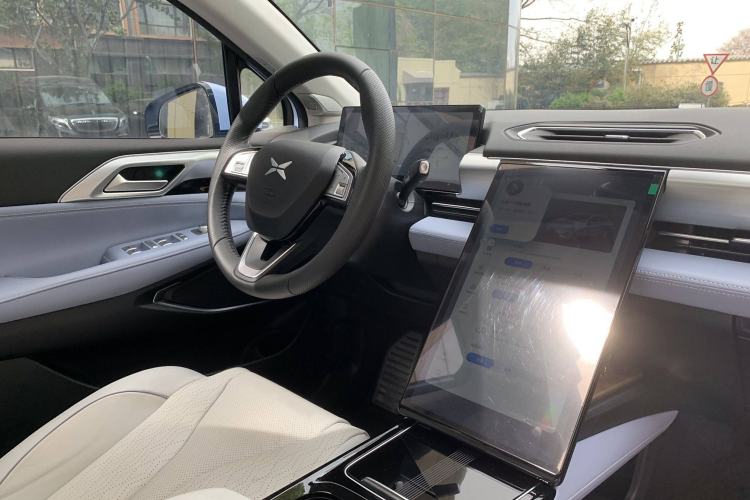 Used XPeng P5 2022 600P Interior 6