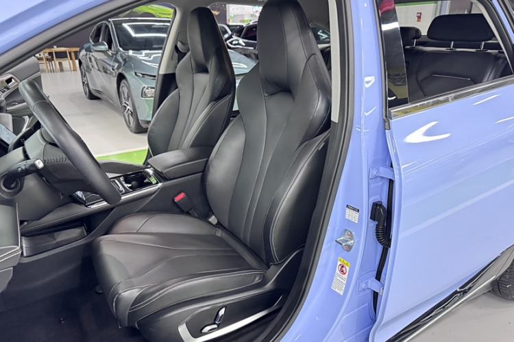 Used XPeng P5 2022 460E+ Interior 6