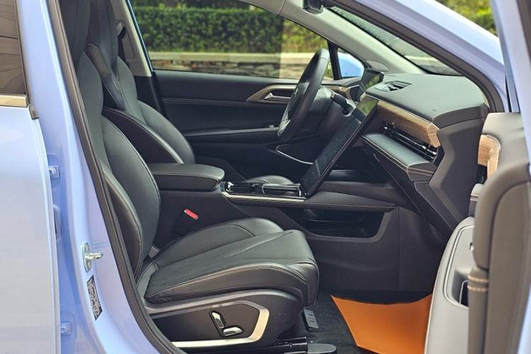 Used XPeng P5 2022 460E+ Interior 8