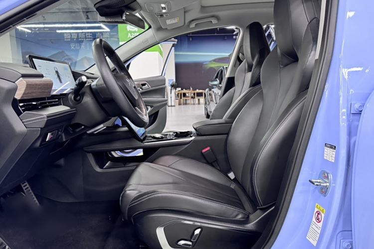 Used XPeng P5 2022 460E+ Interior 8
