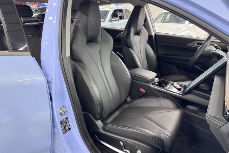 Used XPeng P5 2022 460E+ Interior 9