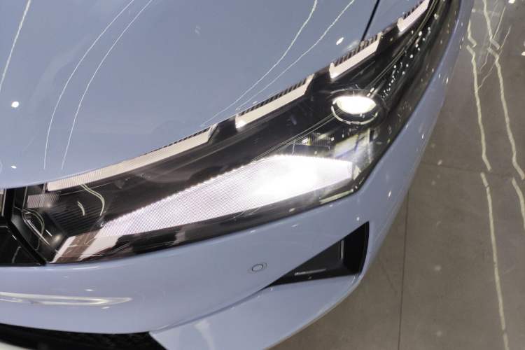 Used XPeng P5 2022 550E Left Front Headlight