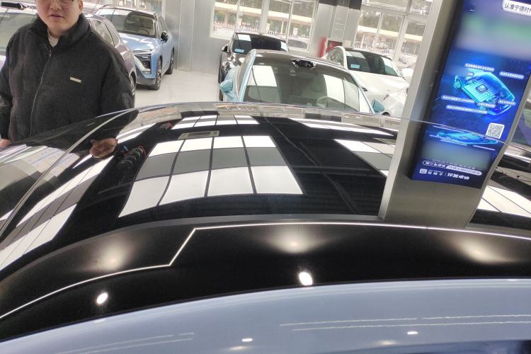 Used XPeng P5 2022 550E Roof
